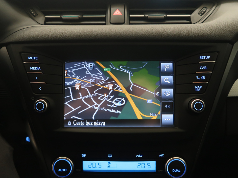 Toyota Avensis, 2016