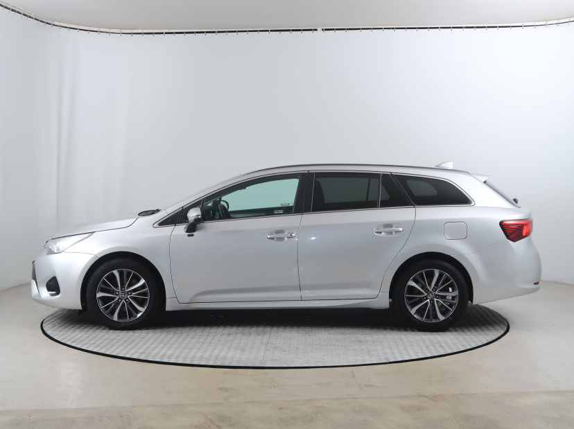 Toyota Avensis, 2016