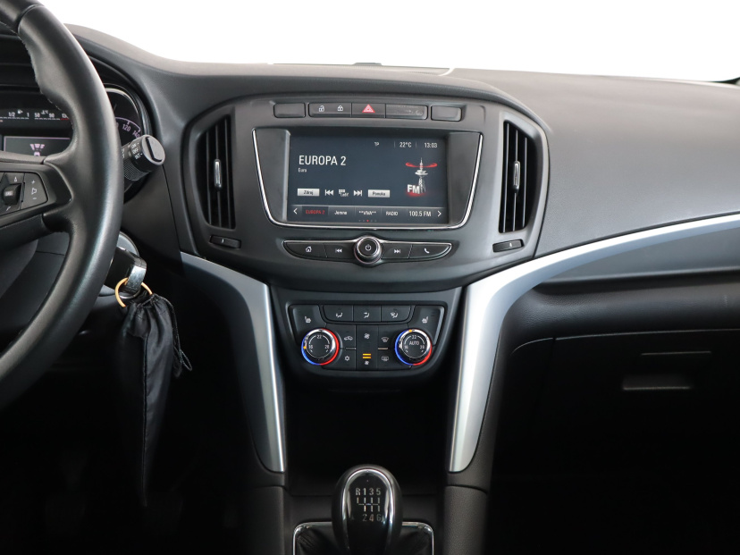 Opel Zafira Tourer, 2018
