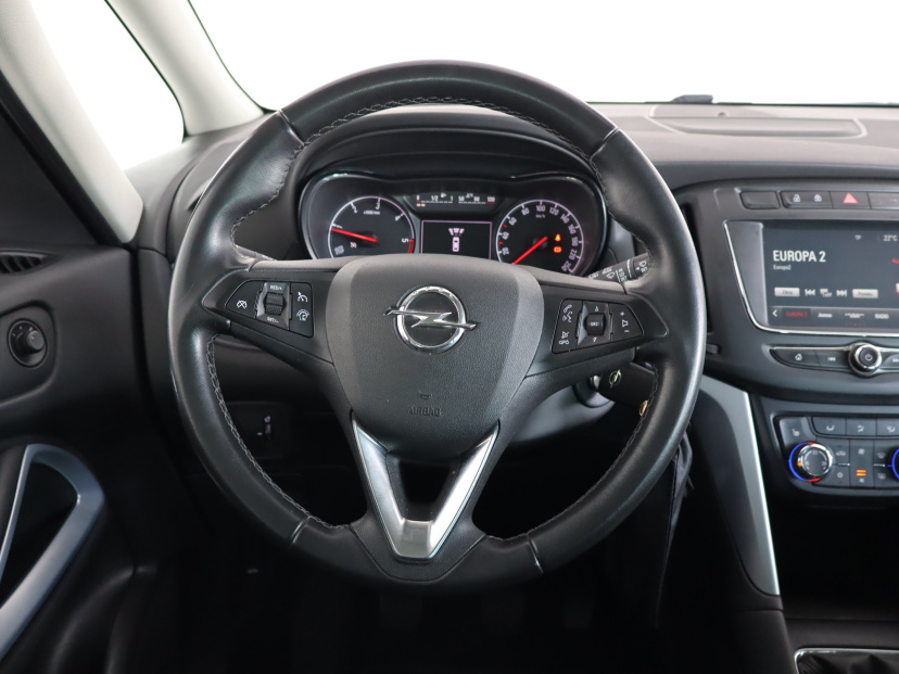 Opel Zafira Tourer, 2018