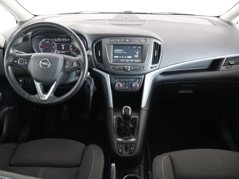 Opel Zafira Tourer, 2018