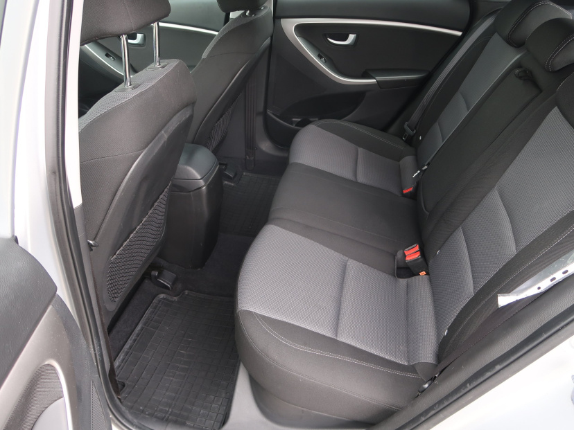 Hyundai i30, 2015
