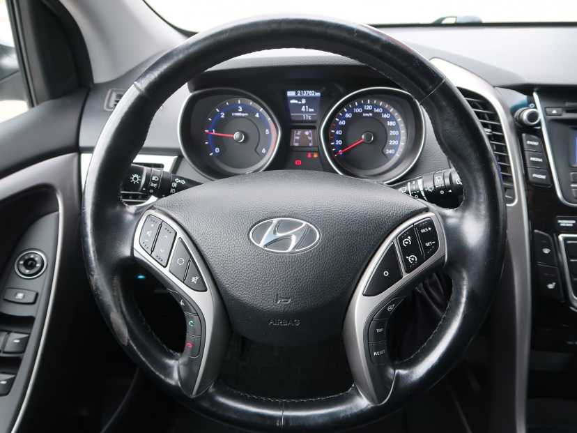 Hyundai i30, 2015