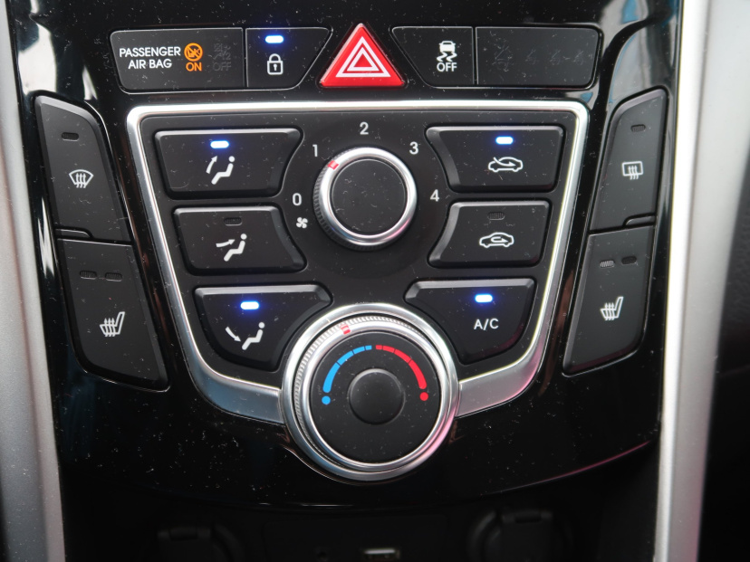 Hyundai i30, 2015