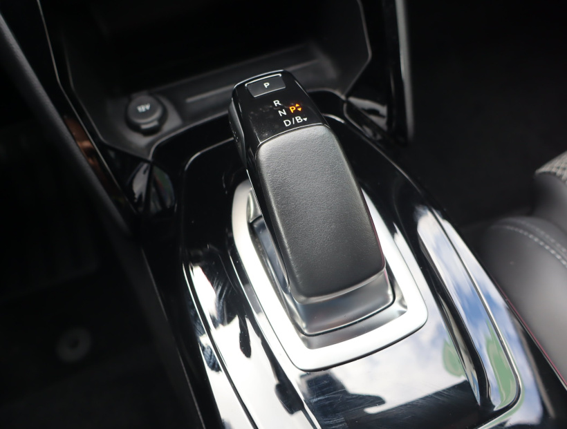 Peugeot e-208, 2021