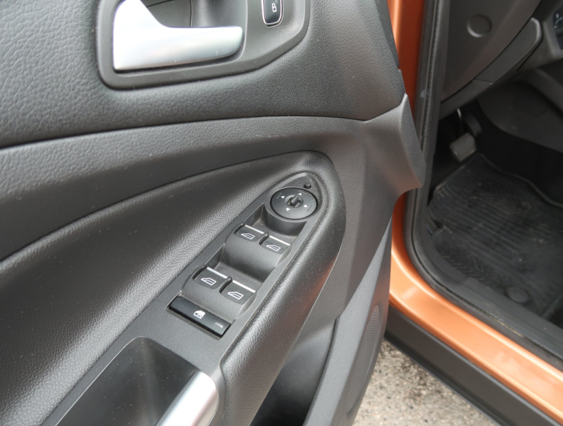 Ford Kuga, 2017