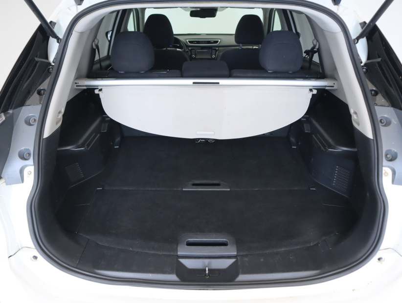 Nissan X-Trail, 2015