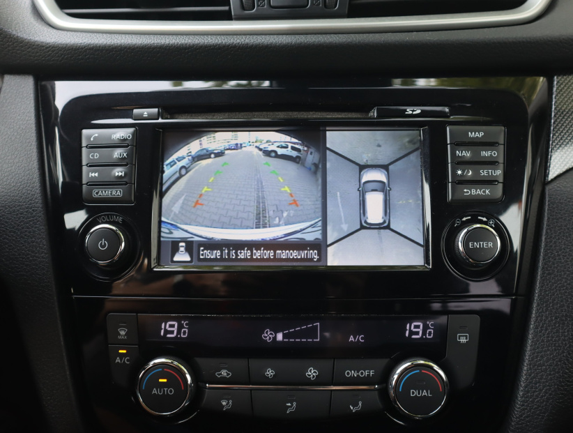 Nissan X-Trail, 2015
