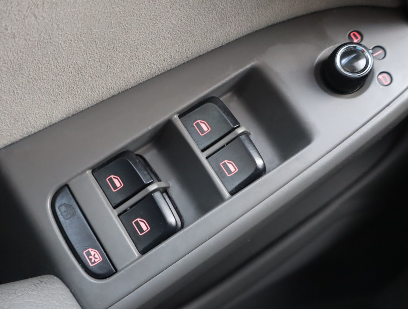 Audi A4, 2011