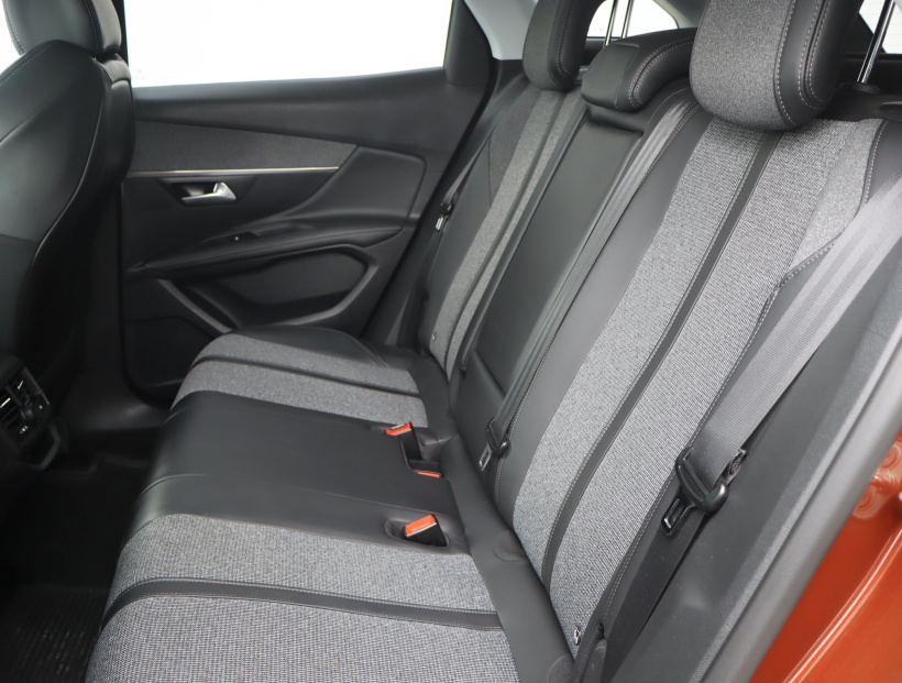 Peugeot 3008, 2017