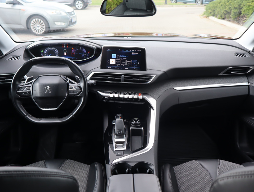 Peugeot 3008, 2017