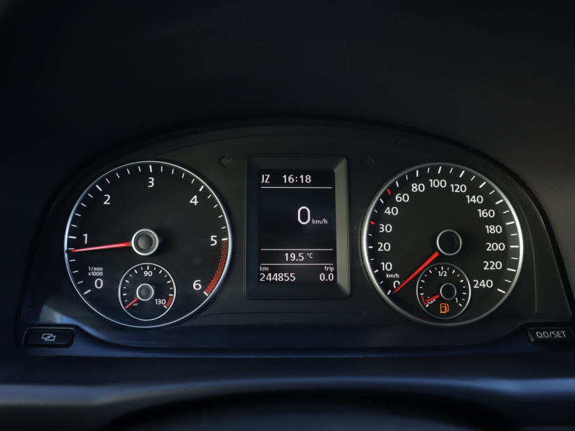 Volkswagen Touran, 2011