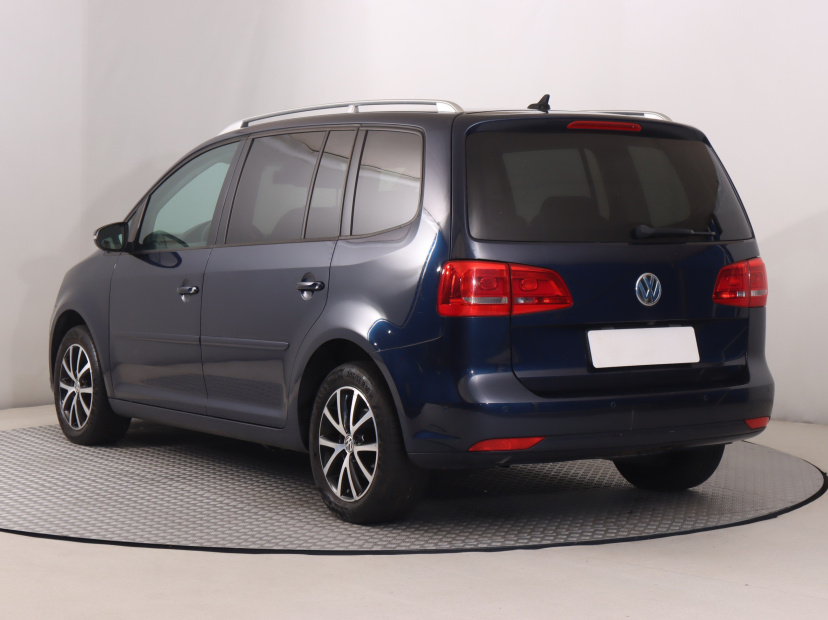 Volkswagen Touran, 2011