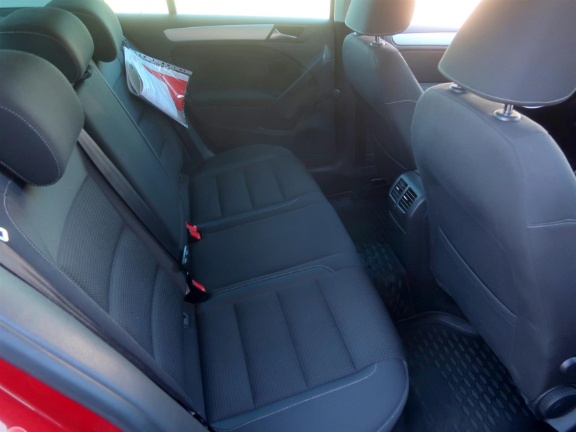 Volkswagen Golf, 2010