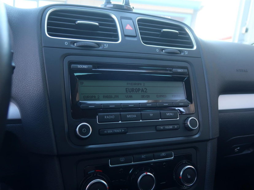 Volkswagen Golf, 2010