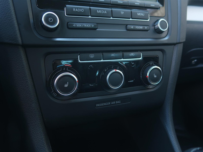 Volkswagen Golf, 2010