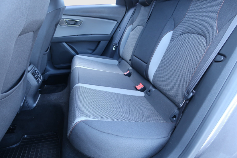 Seat Leon, 2015