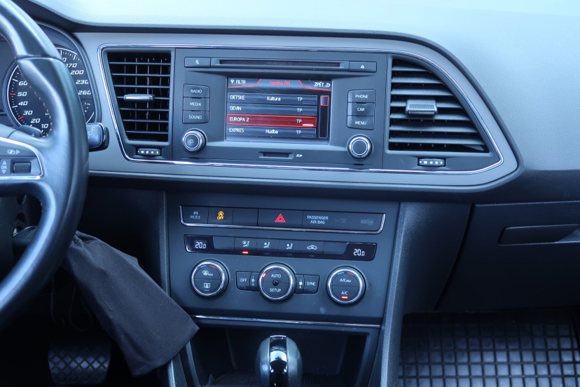 Seat Leon, 2015