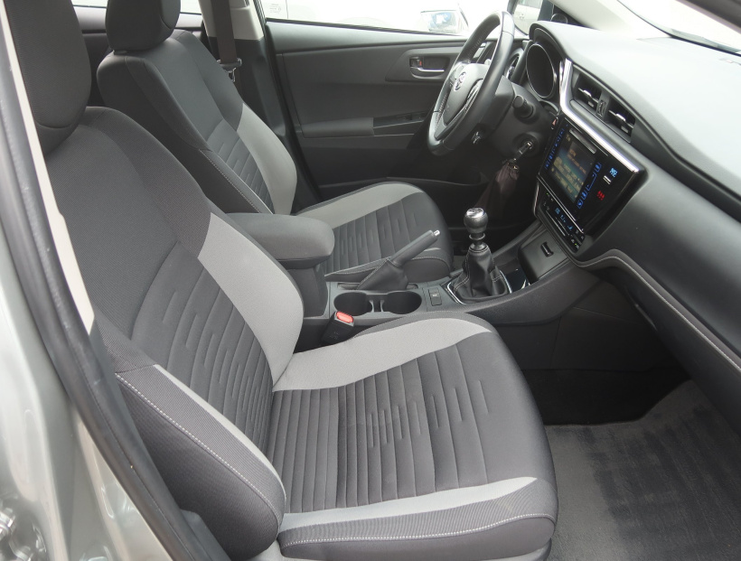 Toyota Auris, 2019