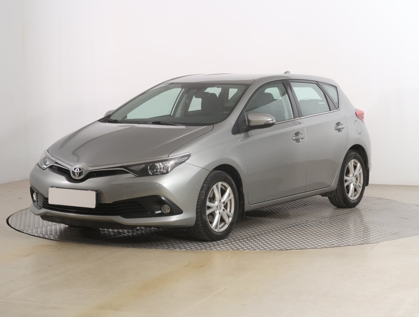 Toyota Auris, 2019