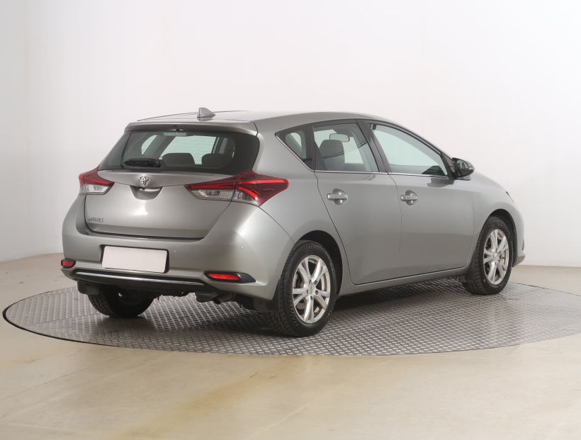 Toyota Auris, 2019