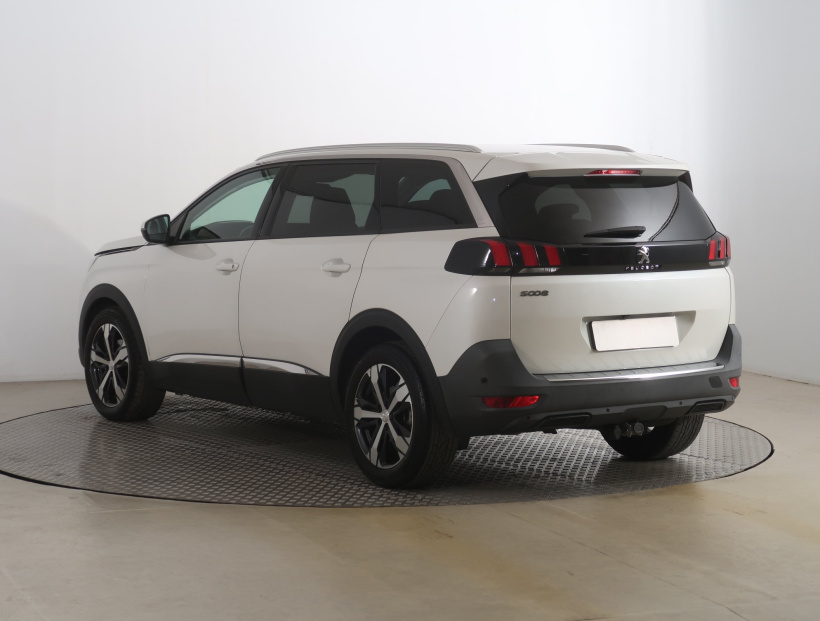 Peugeot 5008, 2018