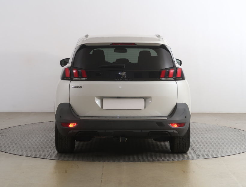 Peugeot 5008, 2018