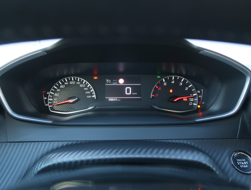 Peugeot 2008, 2021