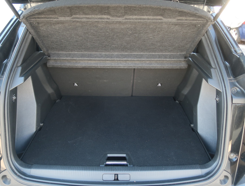 Peugeot 2008, 2021
