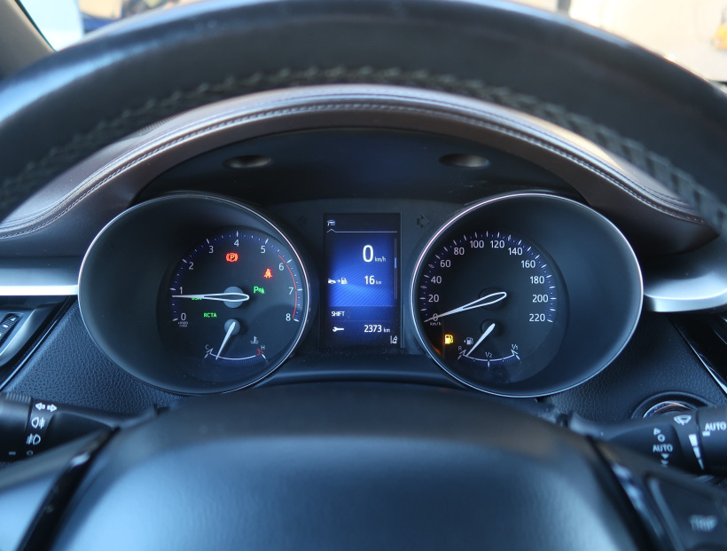 Toyota C-HR, 2016
