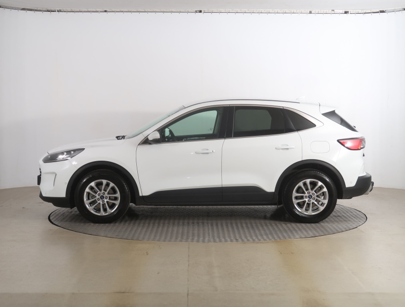 Ford Kuga, 2020