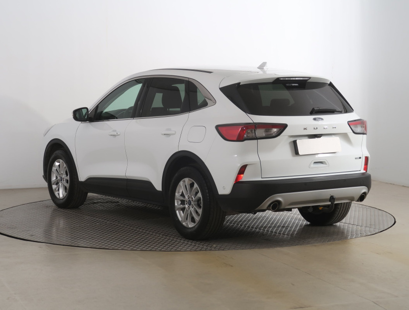 Ford Kuga, 2020