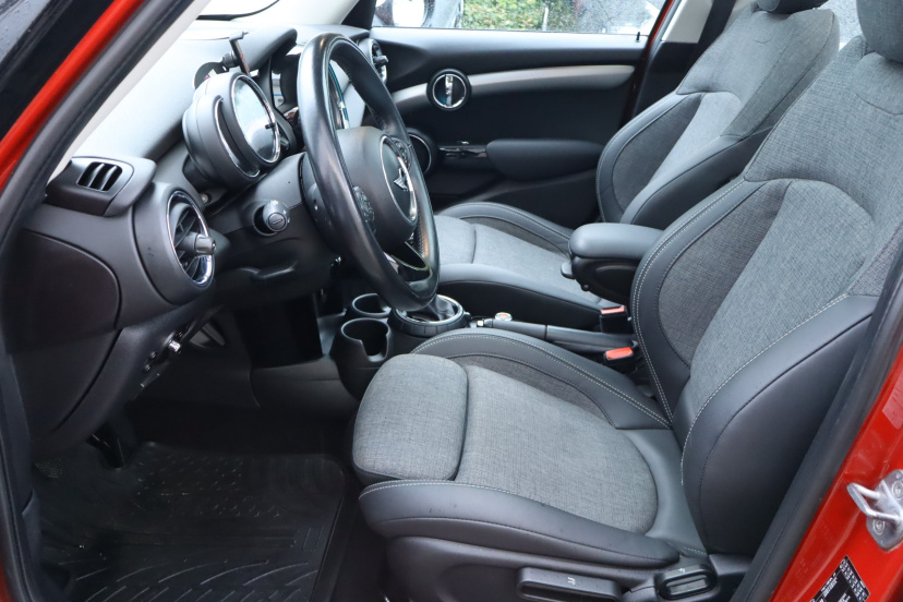 MINI 5-door, 2016