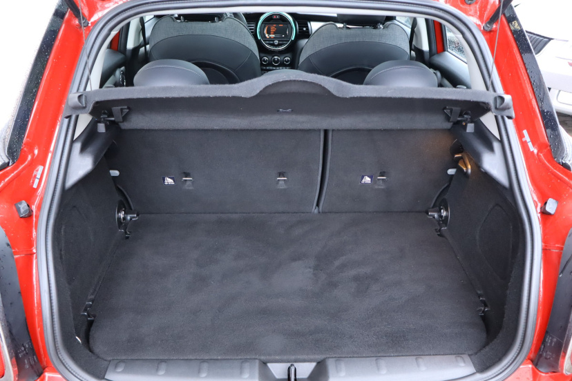 MINI 5-door, 2016