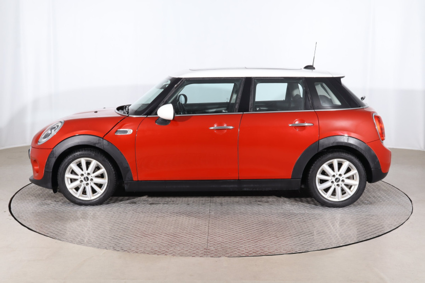 MINI 5-door, 2016