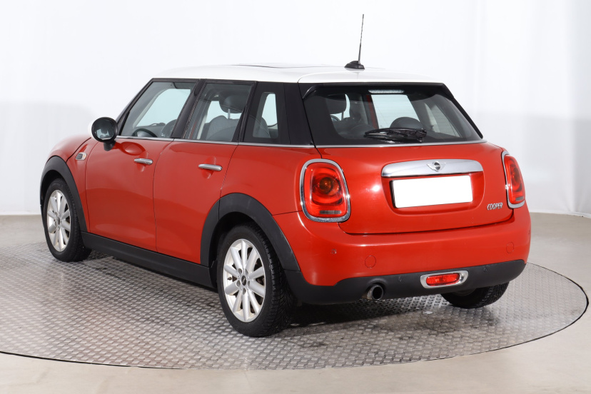 MINI 5-door, 2016