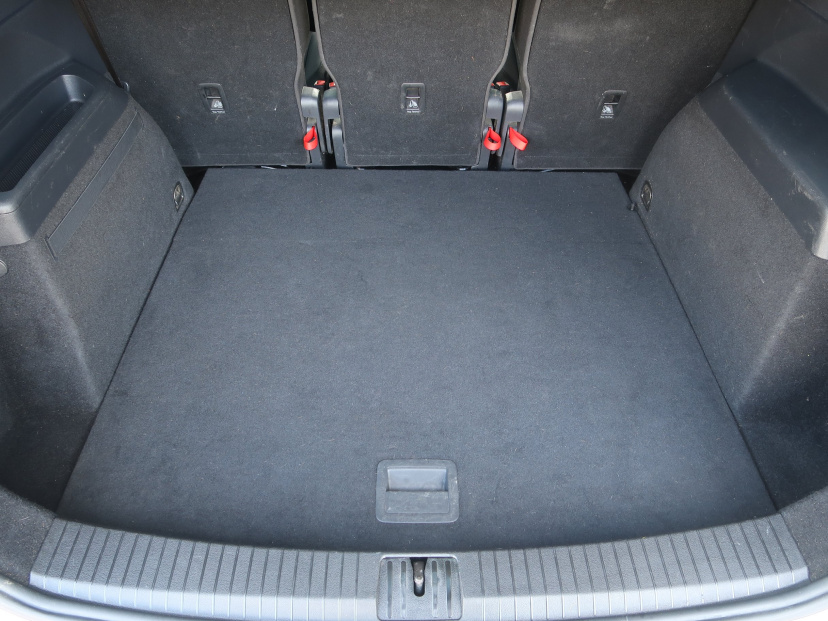 Volkswagen Touran, 2015