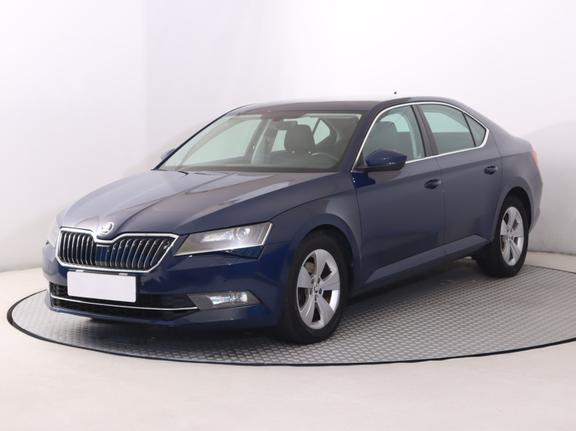 Škoda Superb, 2017