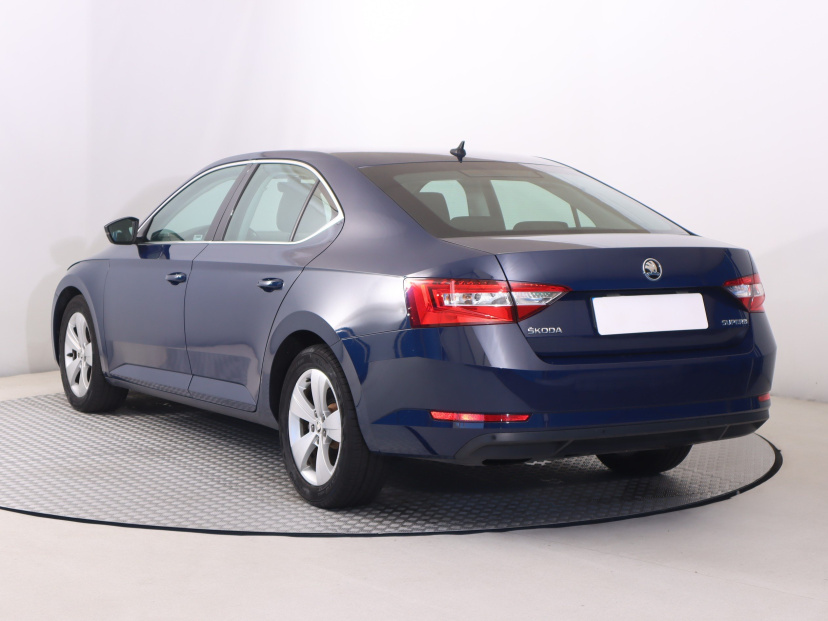 Škoda Superb, 2017