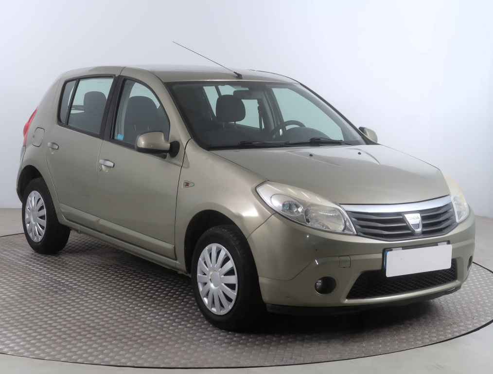 Dacia Sandero, 2008