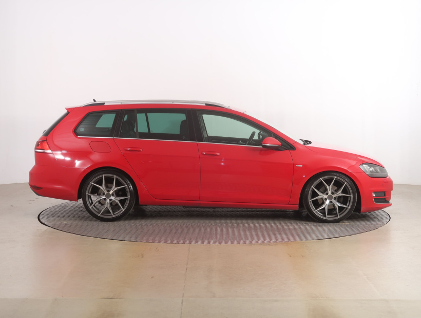 Volkswagen Golf, 2014