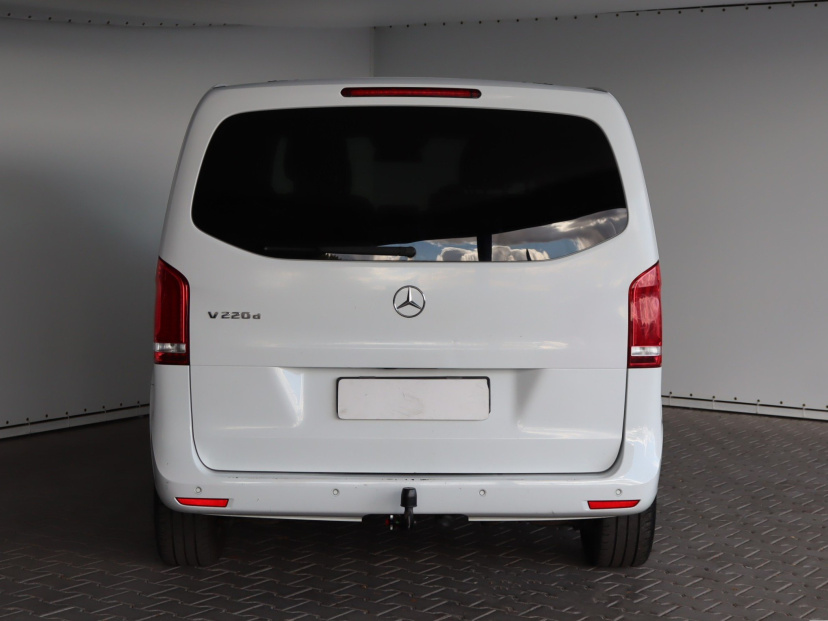 Mercedes-Benz V, 2017