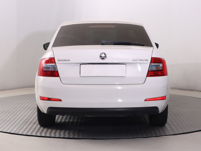 Škoda Octavia, 2015