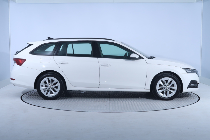 Škoda Octavia, 2022