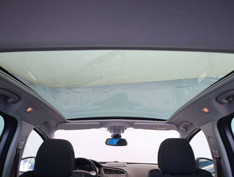 Peugeot 5008, 2014