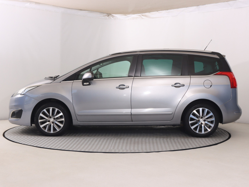 Peugeot 5008, 2014