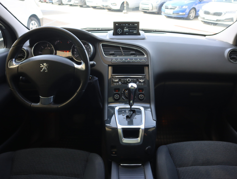 Peugeot 5008, 2014