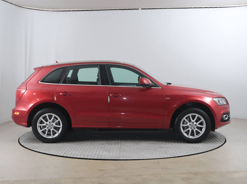 Audi Q5, 2010