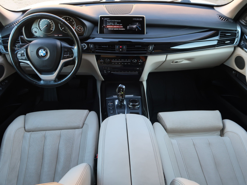 BMW X5, 2016