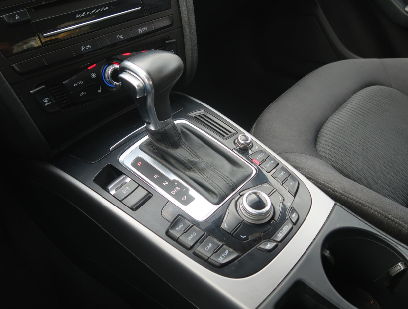 Audi A4, 2014